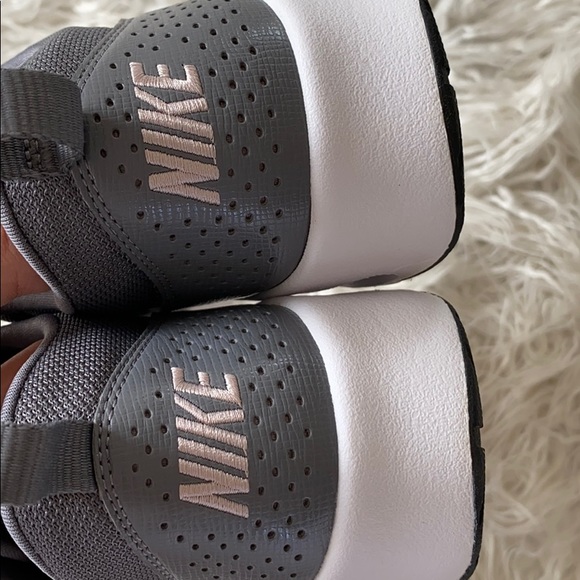 NWT Nike Air Max Thea - Picture 5 of 8